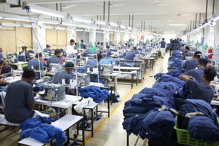 Hoodies Manufacturer in Pakistan - YR Textile